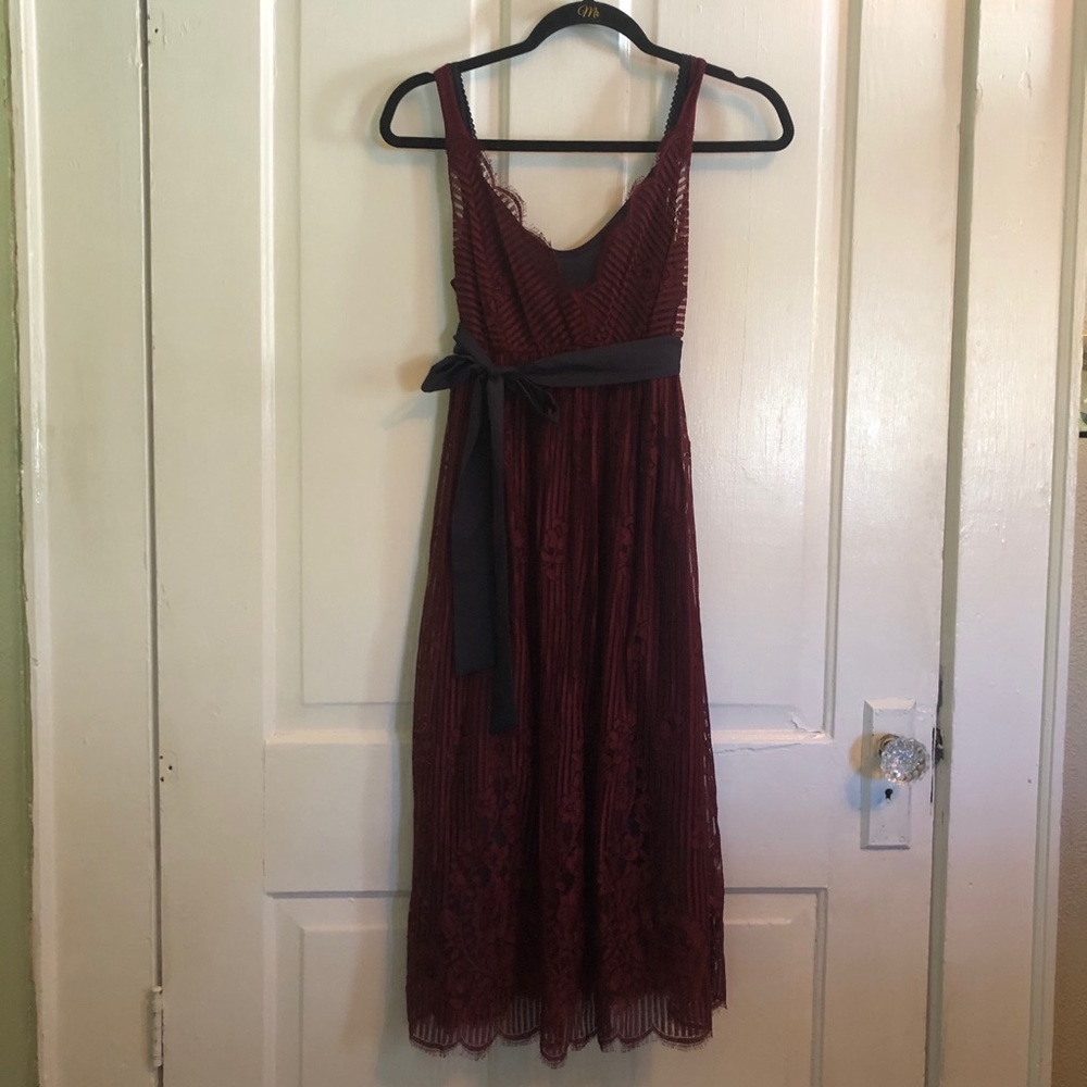 Only Hearts NYC Burgundy Lace Midi Dress Sz. M